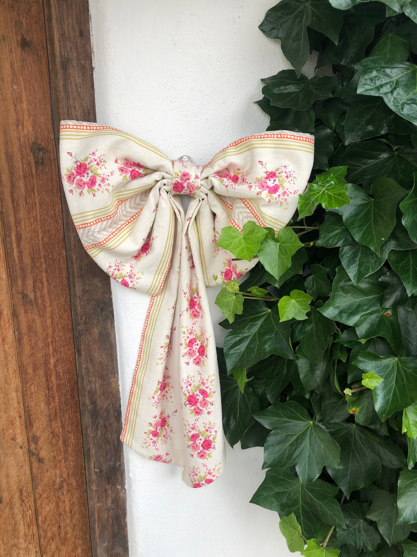 Pink Floral Linen Bow