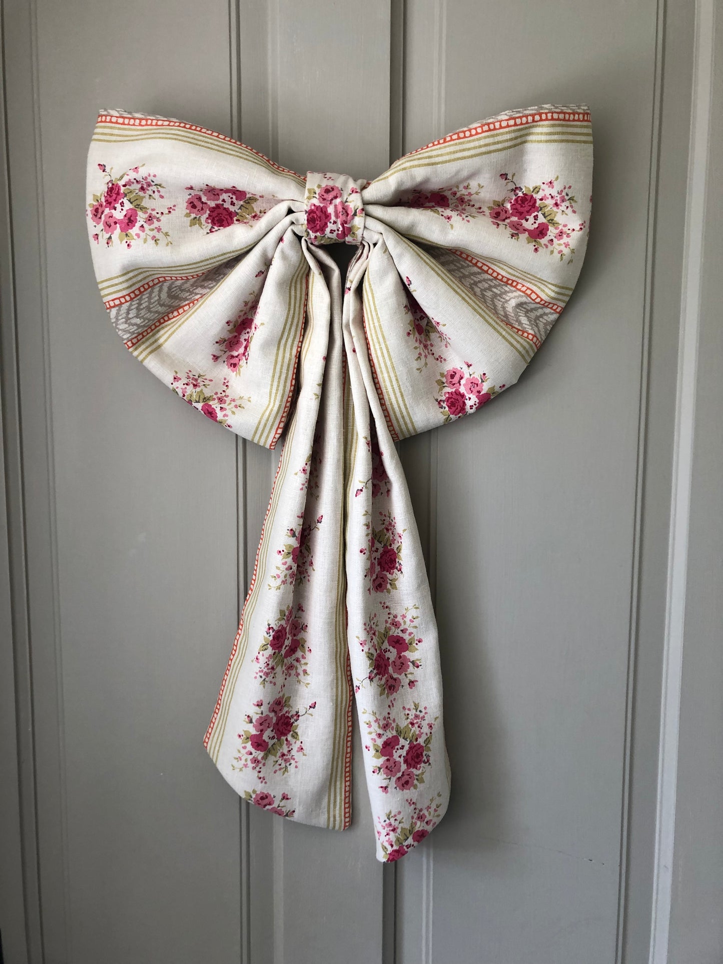 Pink Floral Linen Bow