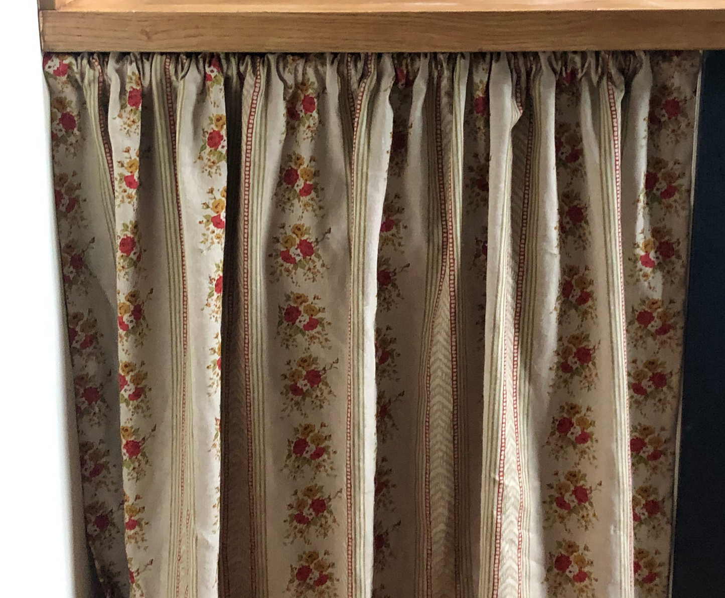 Gathered Linen Floral Stripe Hideaway Cupboard Curtain.
