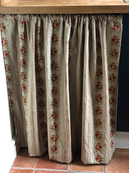 Gathered Linen Floral Stripe Hideaway Cupboard Curtain.