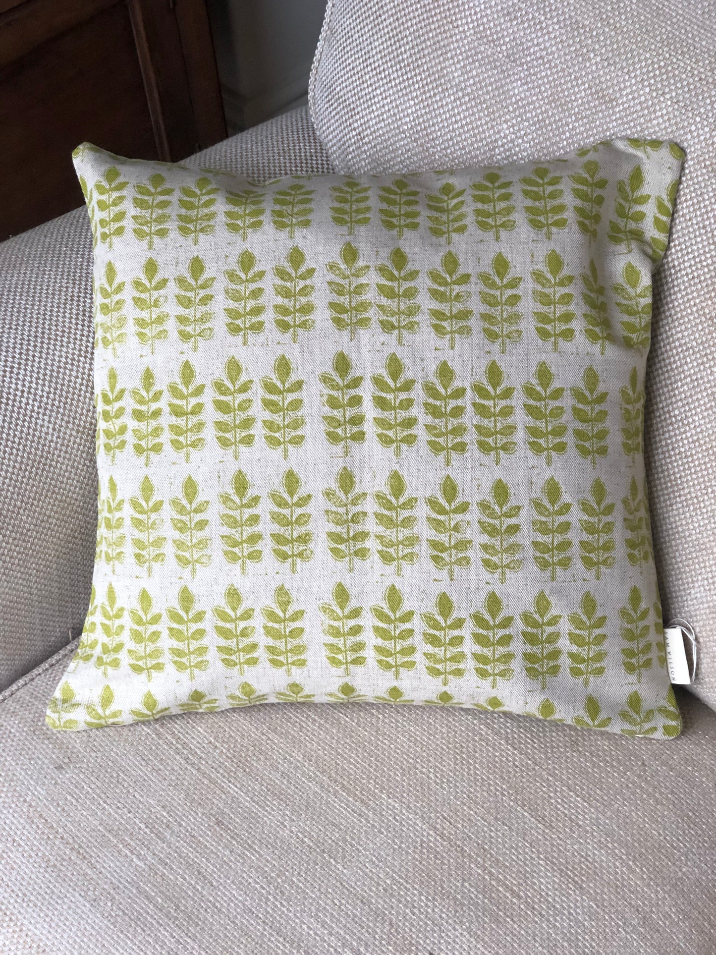 Green Leaf Print Square Cushion