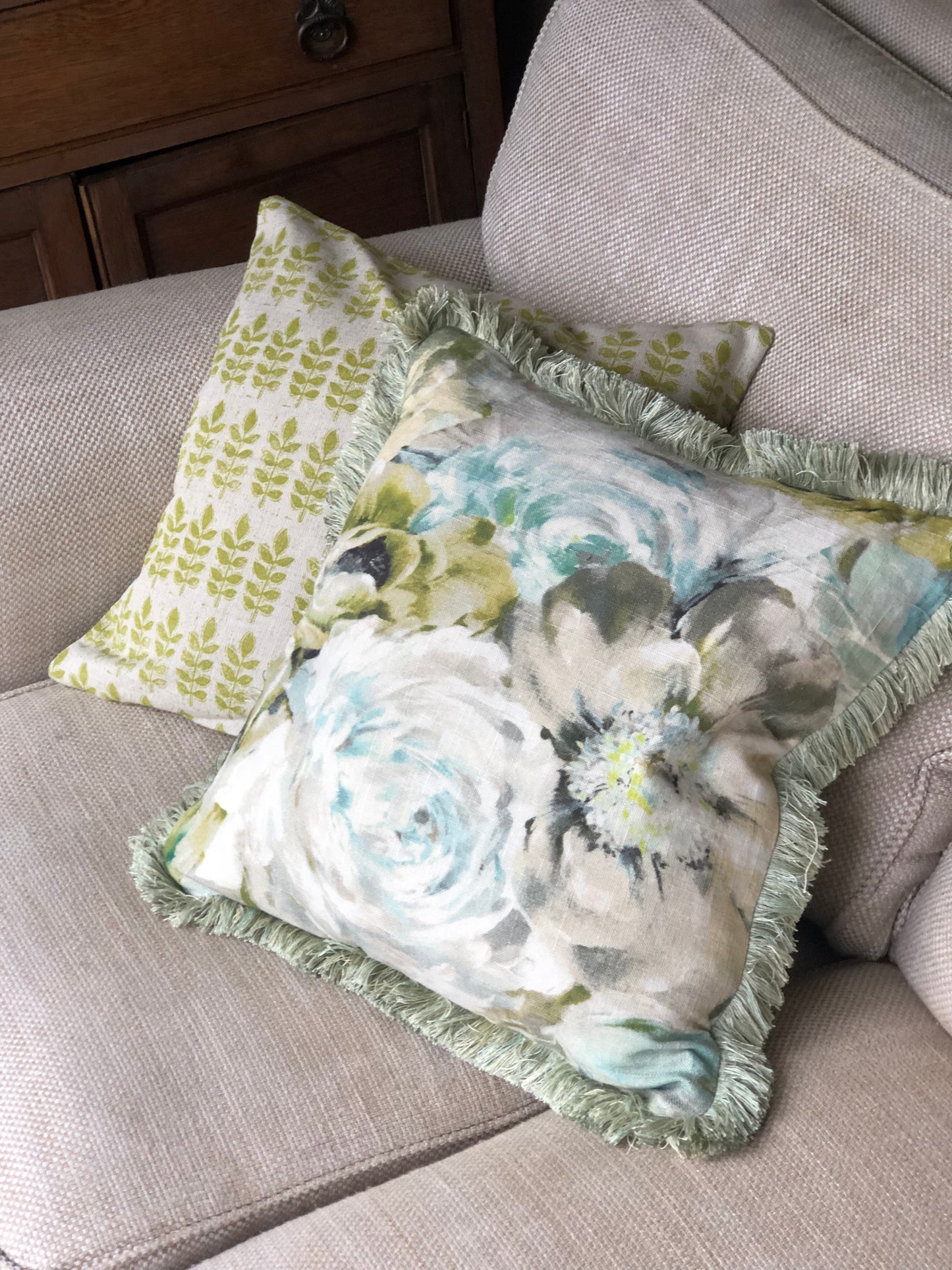Green Leaf Print Square Cushion